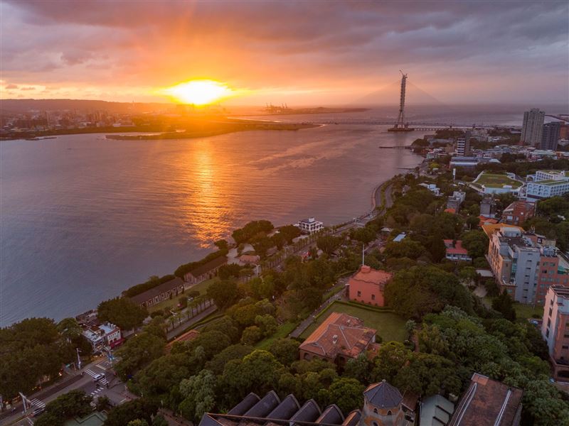 淡江大橋夕照。（圖／傑森全球整合行銷提供）