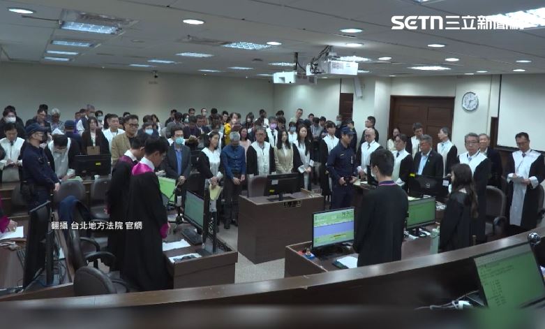 台北地院上傳京華城案一審的法庭直播,成為台灣司法首例