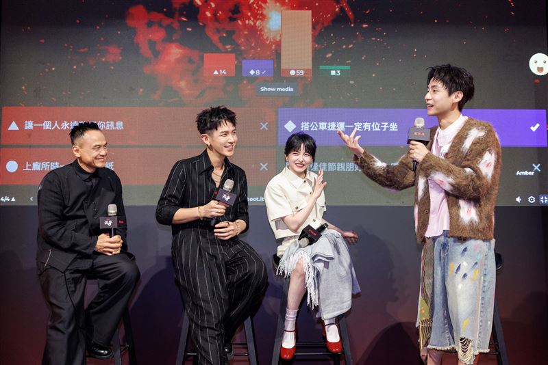 陳以文、柯震東、陳妍霏、林鶴軒現身為戲宣傳。（圖／Netflix提供）