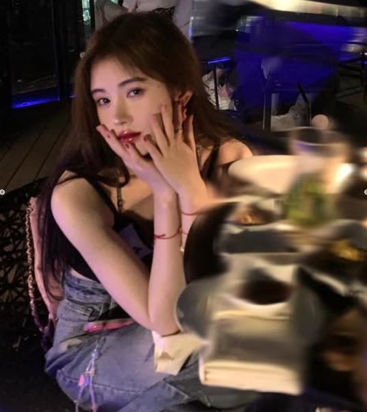 鞠婧禕從18線小偶像一路拼搏成為絲芭傳媒核心搖錢樹。(圖/翻攝自鞠婧禕IG)