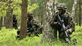德國國防部、德國軍人、德國士兵、德國國軍。（圖／翻攝自德國聯邦國防軍臉書）