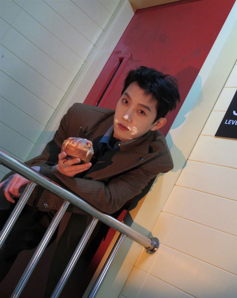 范世錡新戲遭除名。(圖/翻攝自微博)