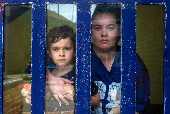 來自台灣旅居英國20年的前倫敦外商銀行副總裁LISA黃緯苑撰寫《英式優雅》曝光凱特王妃的文化慈善學。（圖／翻攝自Hold Still 官網）