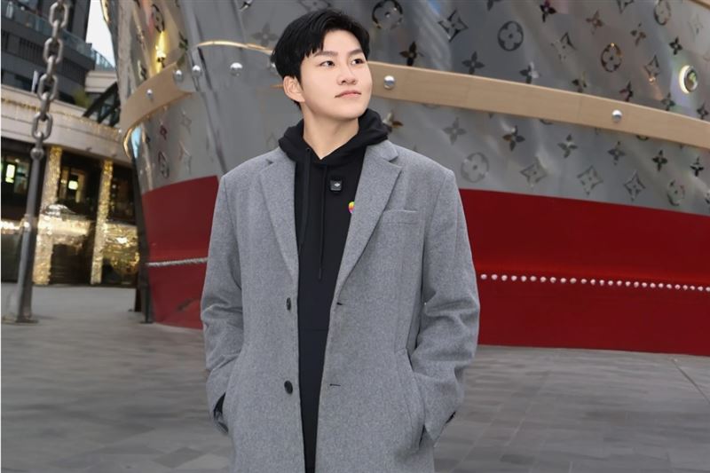 Joeman遭女網紅爆約吃飯一半不付錢跑單。(圖/翻攝自Joeman臉書)