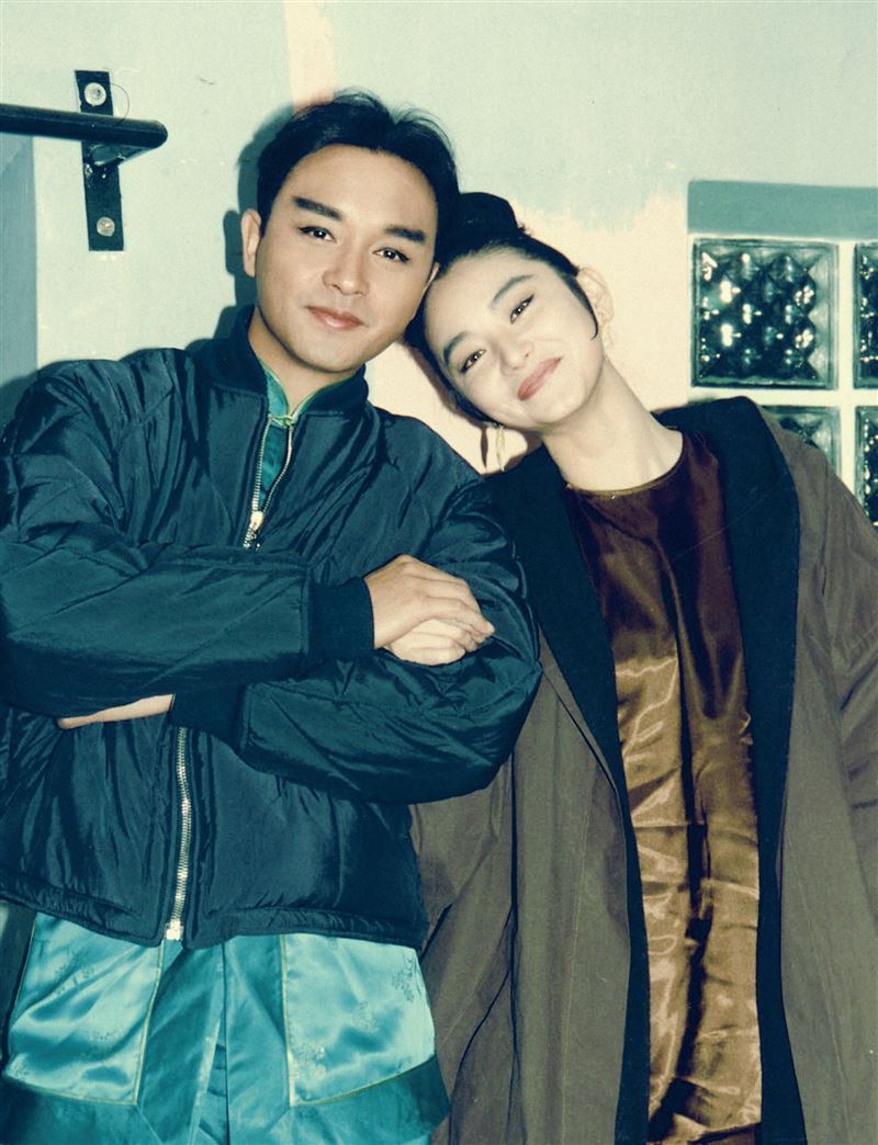 23年了！世人忘不了哥哥張國榮。林青霞遺憾：當年沒帶他去給一位神醫針灸。（圖／時報出版提供）
