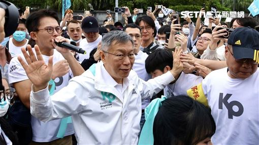 邀柯文哲演講急喊卡！486先生怒嗆這句