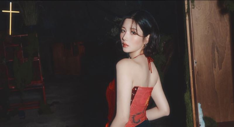 權恩妃跟目前公司Woollim娛樂的合約結束，先前傳出將與Galaxy Corporation簽約，如今已確認加入RBW。（圖／翻攝自X平台 @권은비 (KWON EUNBI)）