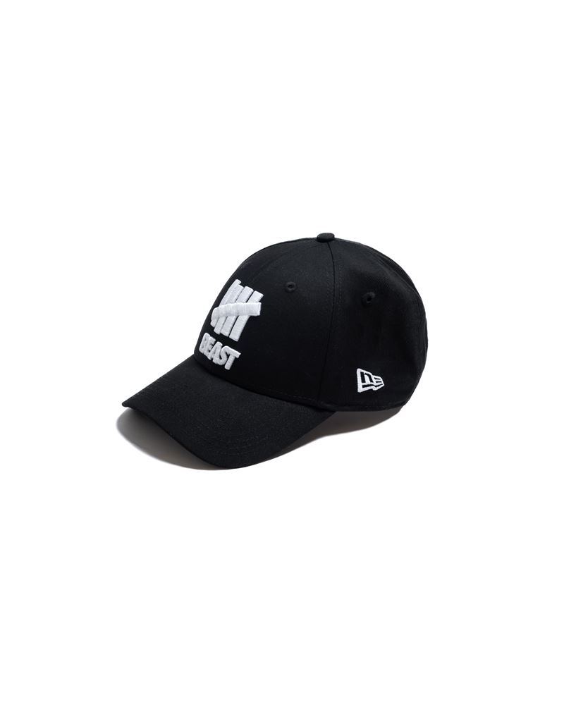 UNDEFEATED x BEAST x NEW ERA 9FORTY聯名帽。（圖／品牌業者提供）