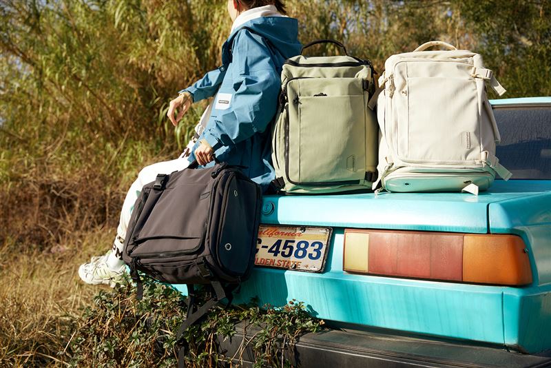 BAGSMART旅人休閒擴充後背包推出五款質感配色。（圖／品牌業者提供）