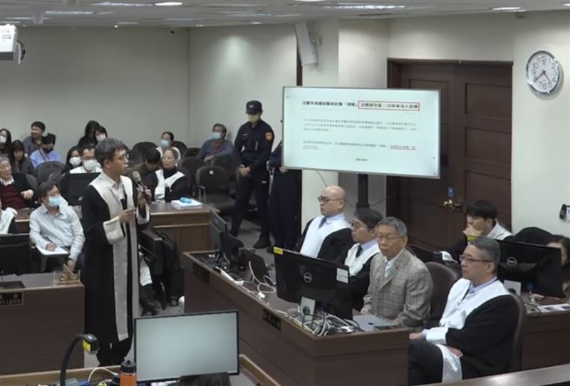 沈慶京委任律師痛批檢察官硬拗「密室逼供」是「視察」，根本「講幹話」。（圖／翻攝自台北地方法院官方YouTube頻道）