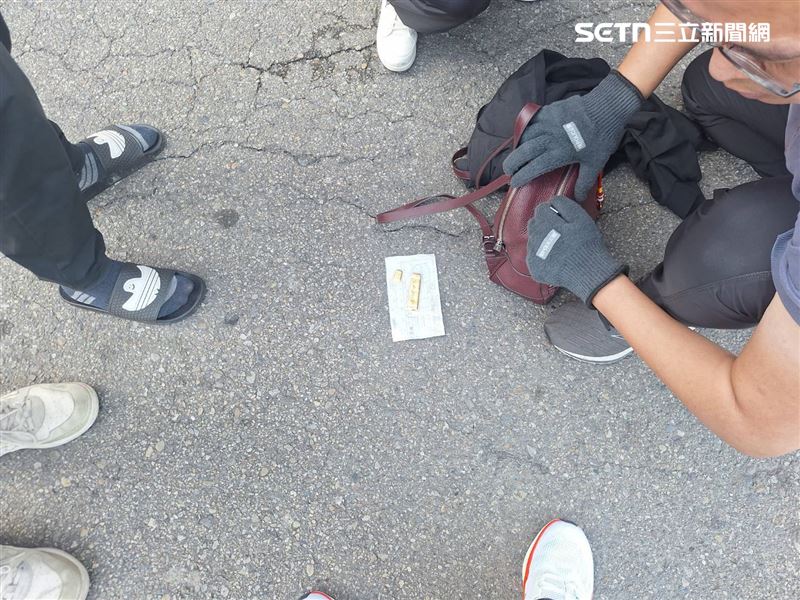 台中家庭主婦誤信投資詐騙，為賺9000元，砸百萬買黃金，差點血本無歸。（圖／翻攝畫面）