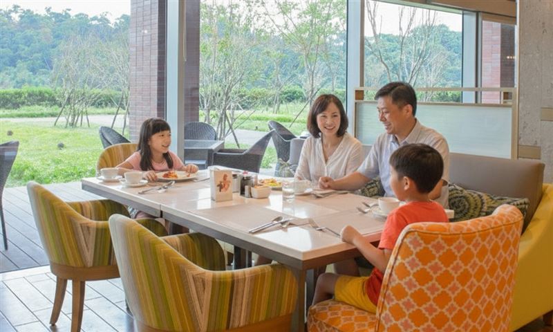 看準兒童節連假檔期，台北六福萬怡酒店旗下敘日全日餐廳自41至412推出期間限定親子優惠活動。（圖／飯店旅宿業者提供）