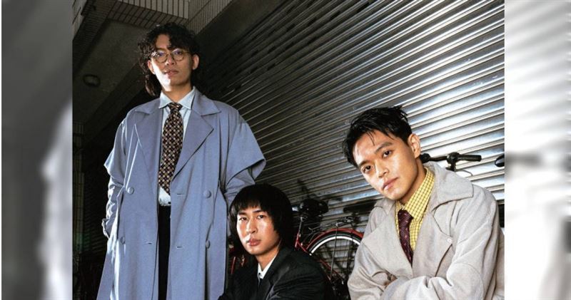 椅子樂團參與《滾石撞樂隊2》改編伍佰＆China Blue〈牽掛〉。（圖／滾石提供）