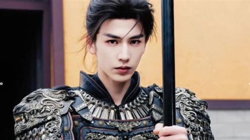 《逐玉》粉底液將軍挨轟！網：先分清現實