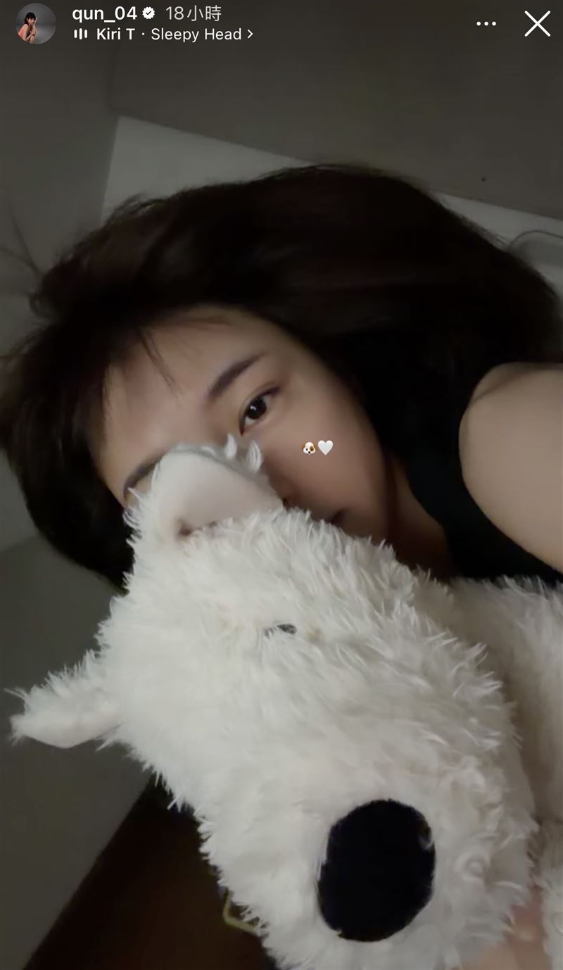 才曝生涯動向！峮峮「素顏穿吊嘎」私照流出　35歲真實狀態震驚網