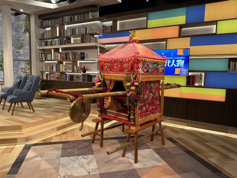 2026年白沙屯媽祖徒步進香將於4月12日深夜起駕,近期「粉紅超跑」更首度進入電視台錄影。(圖/記者鄭玉如攝影)