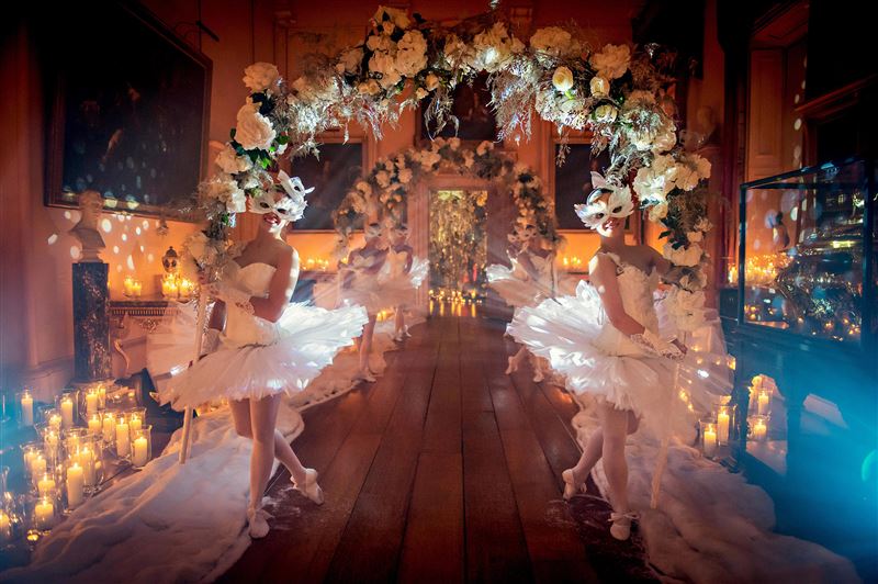 周杰倫將求婚的影片放入新歌MV中。（圖／杰威爾提供）