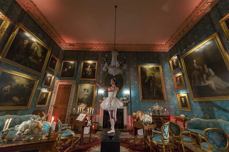 周杰倫將求婚的影片放入新歌MV中。（圖／杰威爾提供）