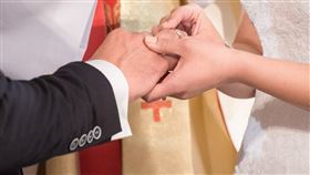 新婚，結婚，戒指(圖／PIXABAY)