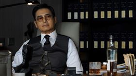 電影《寒戰1994》中周潤發強勢回歸，影迷超驚喜。（圖／華映娛樂提供） 