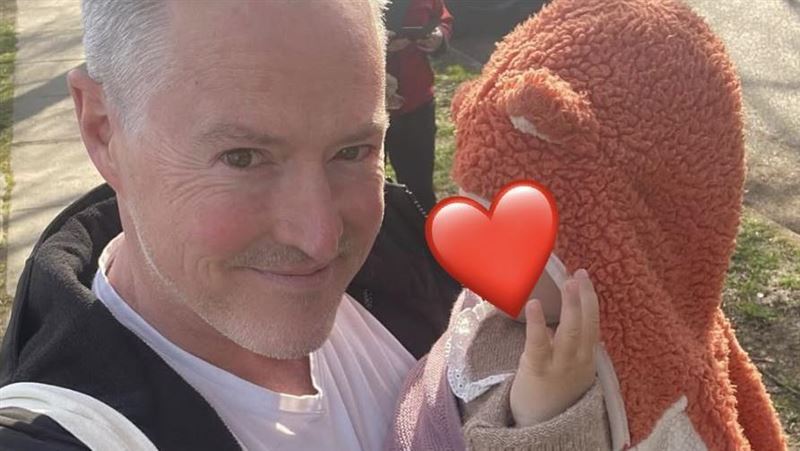 對方曾提出希望夏克立「幫她生一個孩子」的請求，讓夏克立相當錯愕，因此才回覆「我不要有小孩」與「我已經有」，強調這些對話是在拒絕對方。（圖／翻攝自臉書）