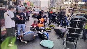 北市羅斯福路及師大路口發生4車連環車禍。（圖／翻攝畫面）