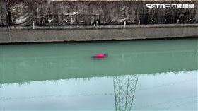 浮屍,嘉南大圳,台南,東山,紅衣,婦人,命案,溺水（圖／翻攝畫面）