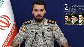 美國總統川普（Donald Trump）揚言將伊朗「打回石器時代」後，伊朗軍方於2日強硬回擊，誓言擴大攻勢「輾壓」美以兩國，強調敵人投降前絕不停戰。（圖／翻攝自X平台 @PressTV）