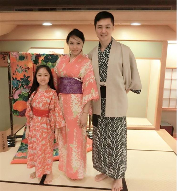 「寶妹」從4歲開始就經常出現在爸媽的臉書上，粉絲一起陪她長大。（圖／翻攝自臉書）
