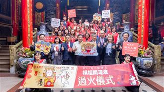 過火加持！新光「媽祖開運傘」守護信眾