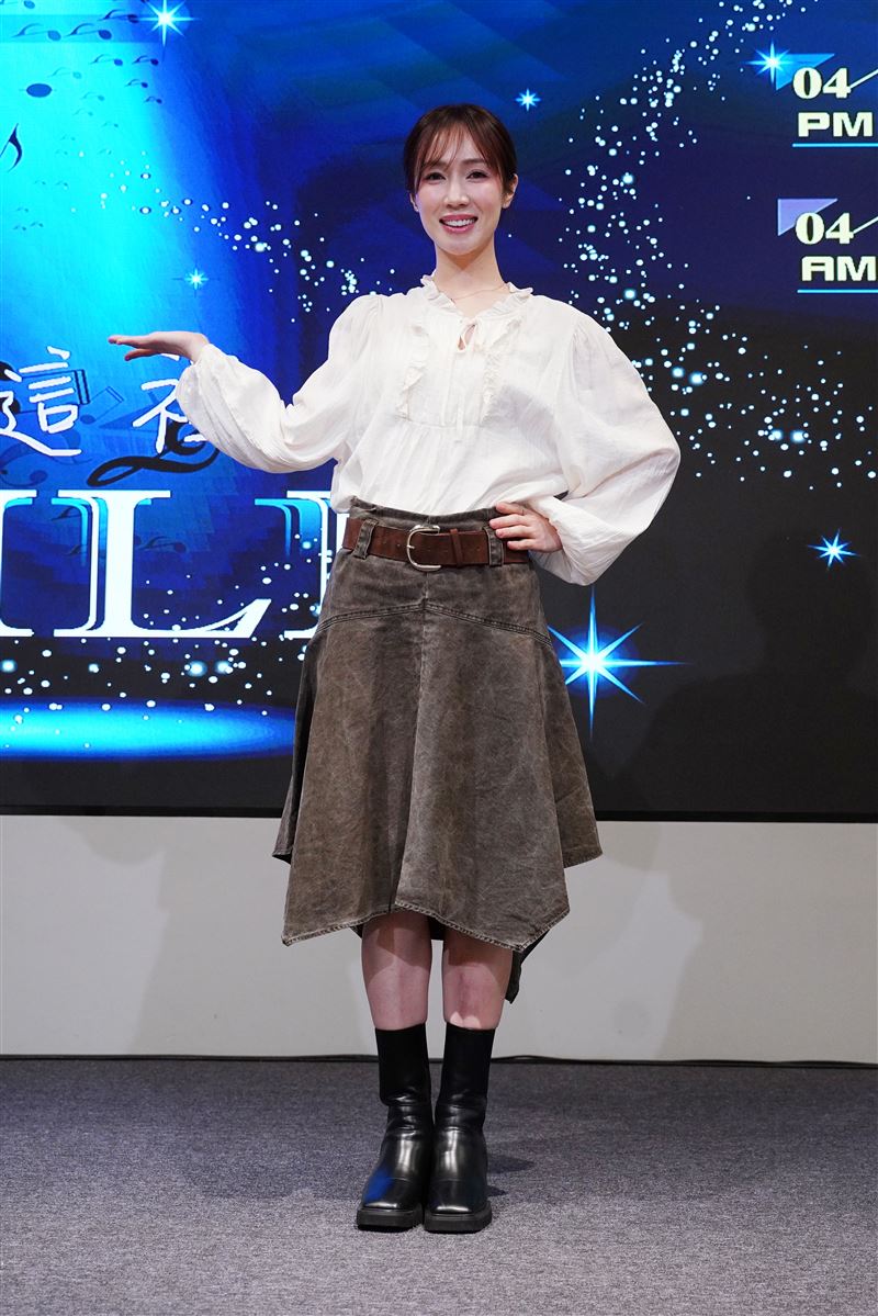 小薰受邀參加佈道會，接受訪問分享自己的近況。（圖／藝起發光Ｘ蒙福教會 提供）