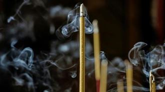 掃墓穿錯鞋會招鬼？命理師示警5大禁忌