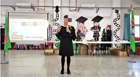 中部某偏遠地區的黃姓女國小校長傳出介入前男友家庭，東窗事發後火速申請退休。（圖／翻攝自東台灣新聞網）