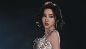 唐藝昕。（圖／翻攝自唐藝昕微博）