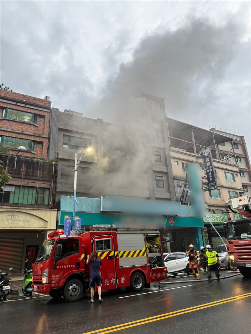 火警現場情形。（圖／翻攝畫面）