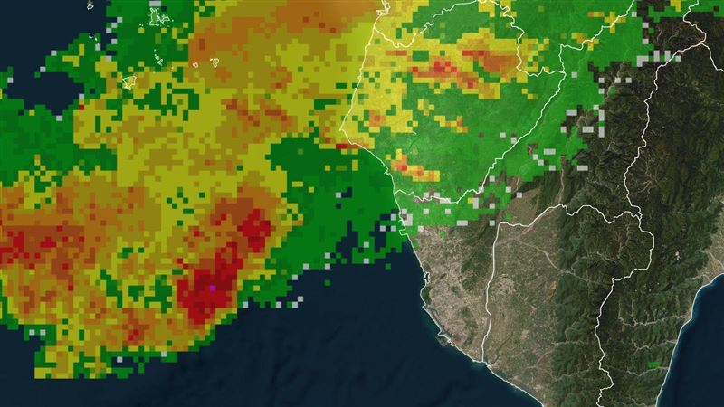 鋒面主體停滯！粉專曝這時段「雨最猛」