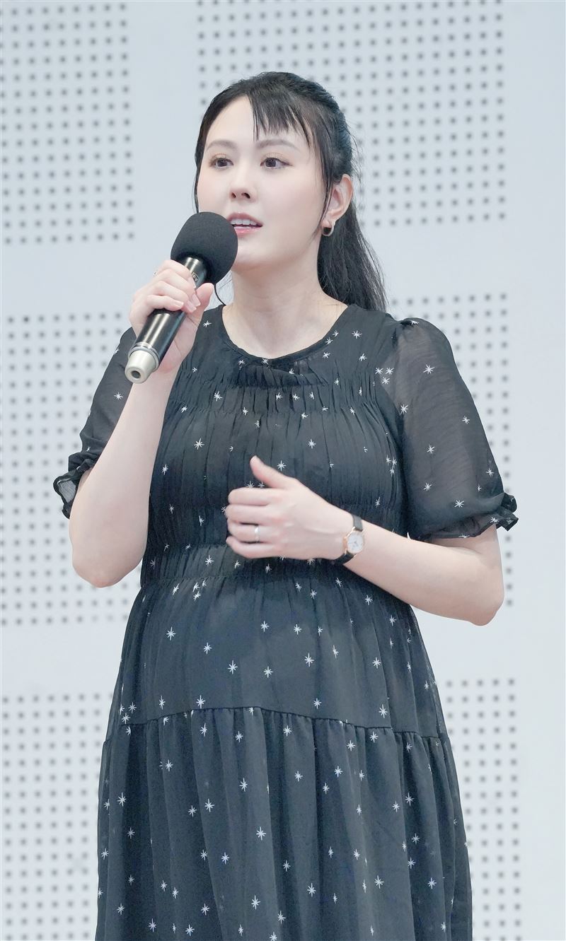 張晏塵兒童節做公益。（圖／藝起發光Ｘ蒙福教會提供）