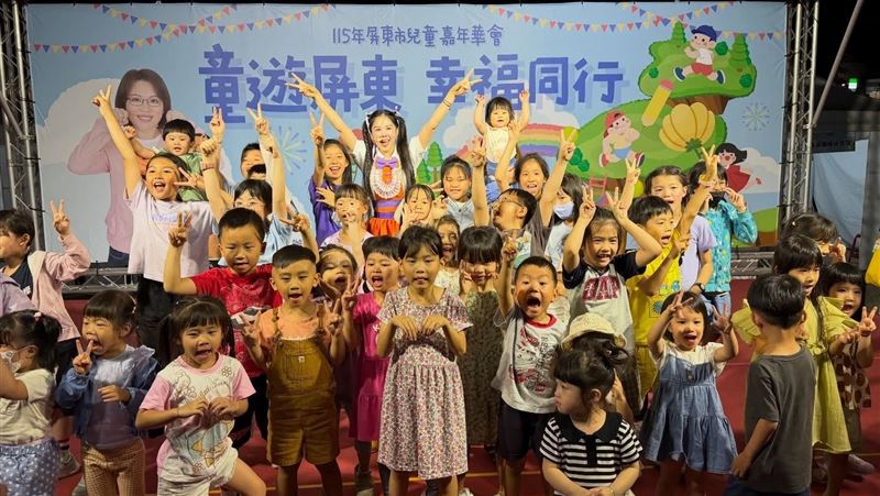 帶女兒登台跳舞！兒童台姐姐感動喊：夢幻