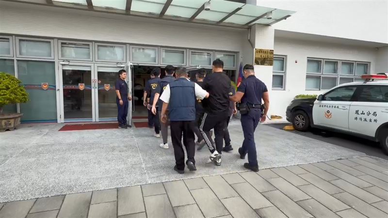 為5萬債務！高雄男遭6煞圍毆手打斷