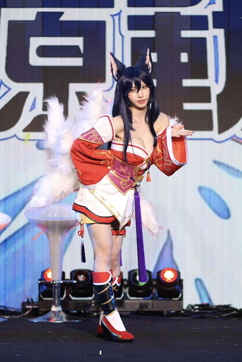 Enako透露這次準備「阿璃」角色梳化就長達3小時。(圖/記者鄭孟晃攝影)