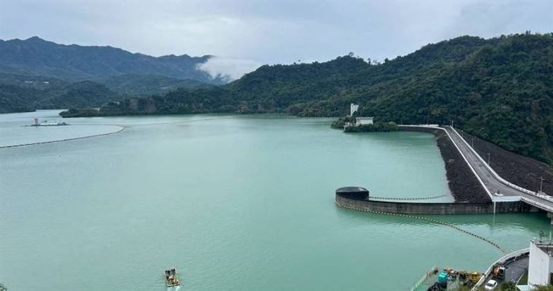 今年最強春雨解不了渴？曾文水庫蓄水率僅22％。（資料圖／經濟部水利署提供）