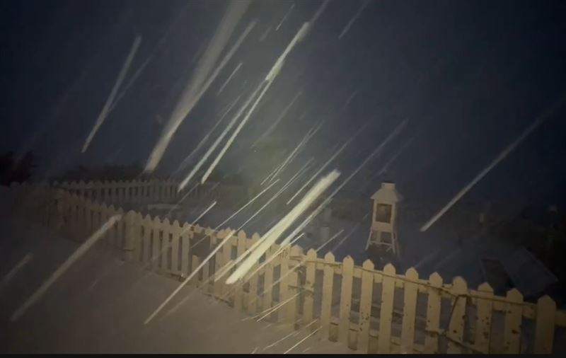 玉山昨晚至今晨下雪。(圖/氣象署提供)