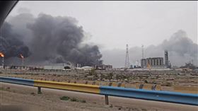 美伊戰爭引爆石油和天然氣價格飆高，連帶推高能源商獲利。西班牙等歐盟五國財長4日因此共同呼籲，對能源公司課徵暴利稅，共同承擔高油價所引發的通膨成本。（圖／翻攝自X平台 @BRICSinfo）