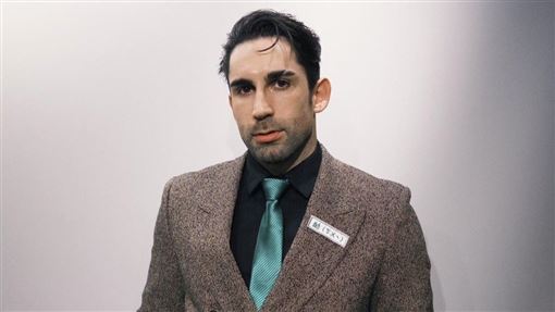 酷的夢徵才爆爭議！網熱議這YTR福利超好