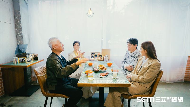 《坐吧!聊聊》首播即祭出重量級嘉賓、情歌聖手巫啟賢