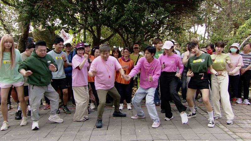 《綜藝大集合》日前到雲林錄影,進行「記憶舞蹈秀」大考驗。(圖/民視提供)