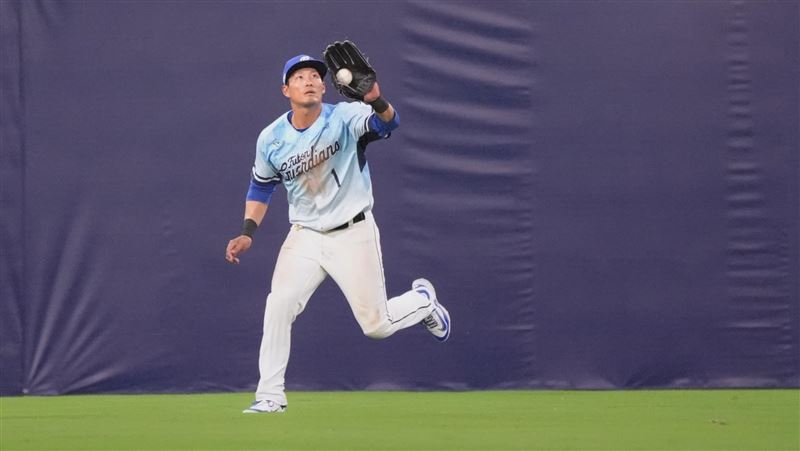 林哲瑄盡全力奉獻給棒球 引退賽帶傷上陣