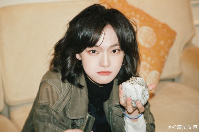 現年22歲的文淇過去以《血觀音》勇奪金馬最佳女配角獎。(圖/翻攝自文淇微博)