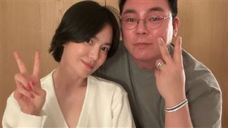 宋慧喬親手為他做生日餐　貼肩放閃男閨密