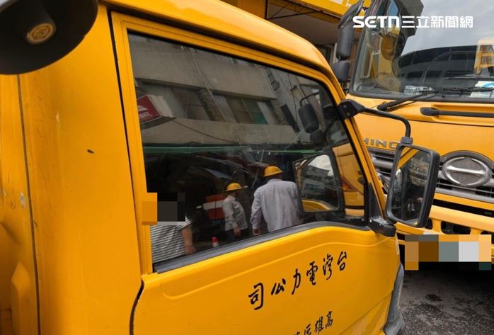 工程車玻璃受損。（圖／翻攝畫面）